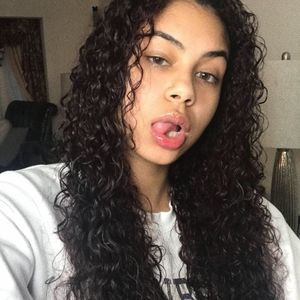 Meet your Posher, Giovanna